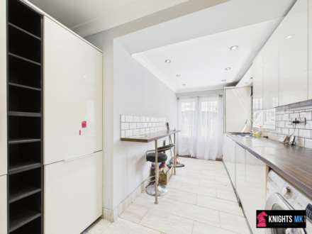 Canonsleigh Road, Dagenham, Image 7