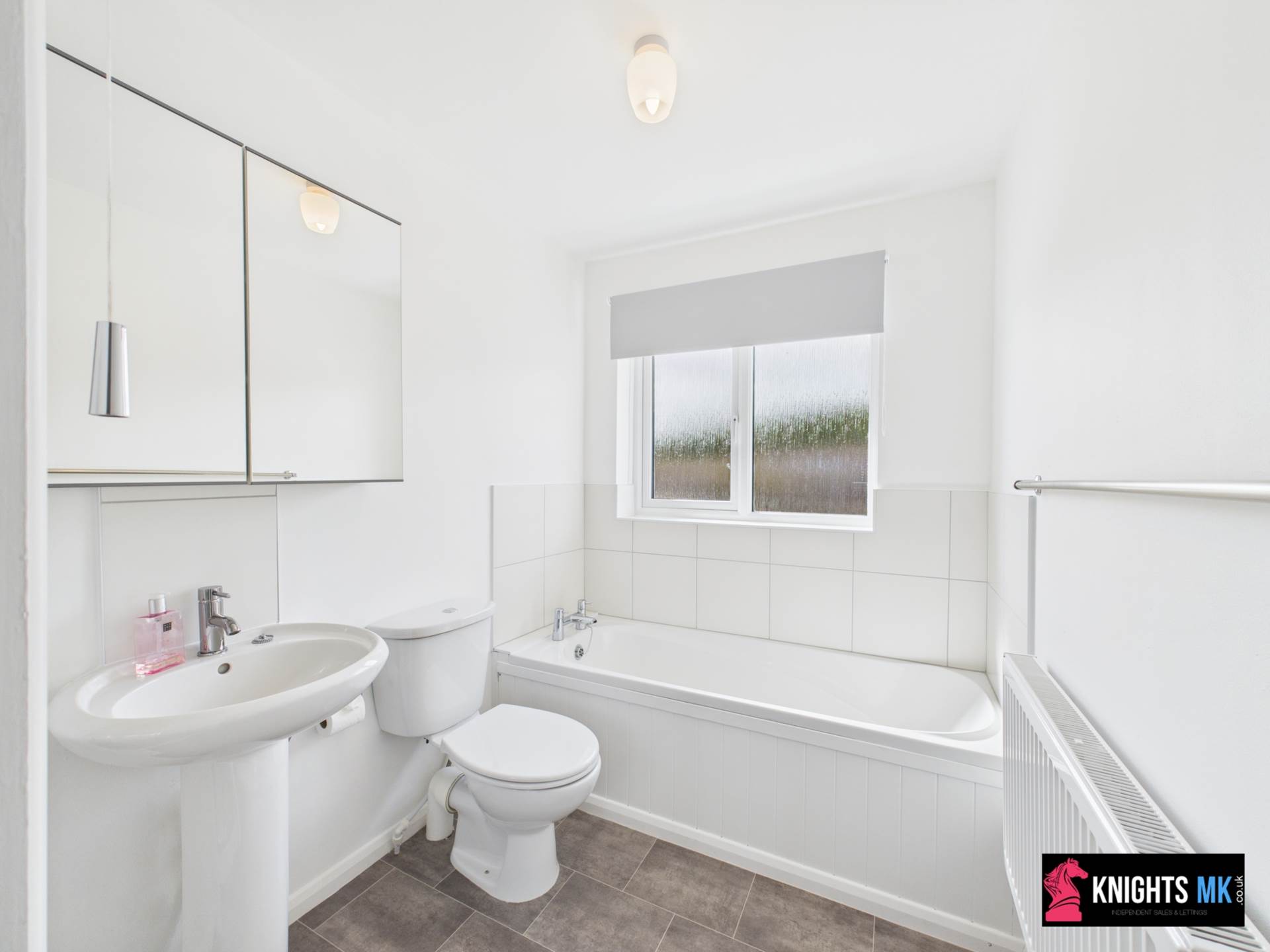 Goldsmith Drive, Newport Pagnell, Image 10