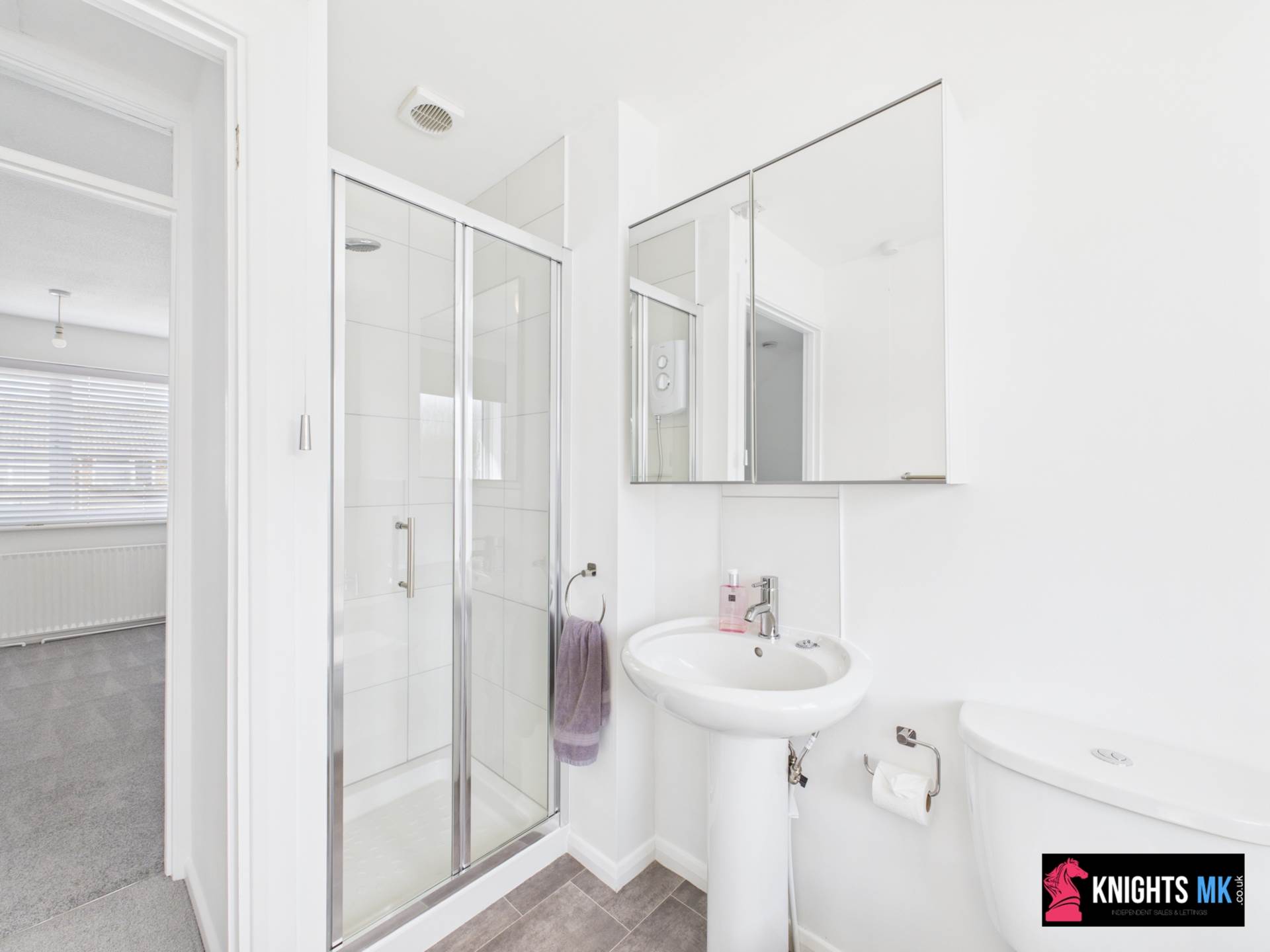 Goldsmith Drive, Newport Pagnell, Image 11