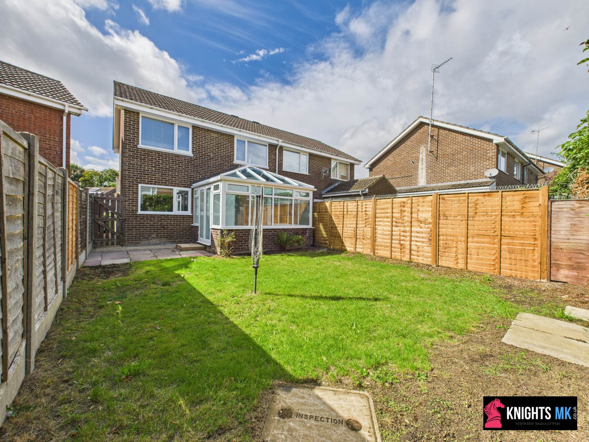 Goldsmith Drive, Newport Pagnell, Image 3