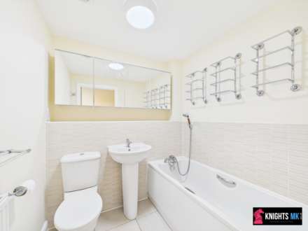 Laxfield Drive, Broughton, Image 10