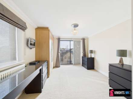 Laxfield Drive, Broughton, Image 6