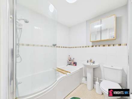 Victoria Road, Hitchin, Image 12