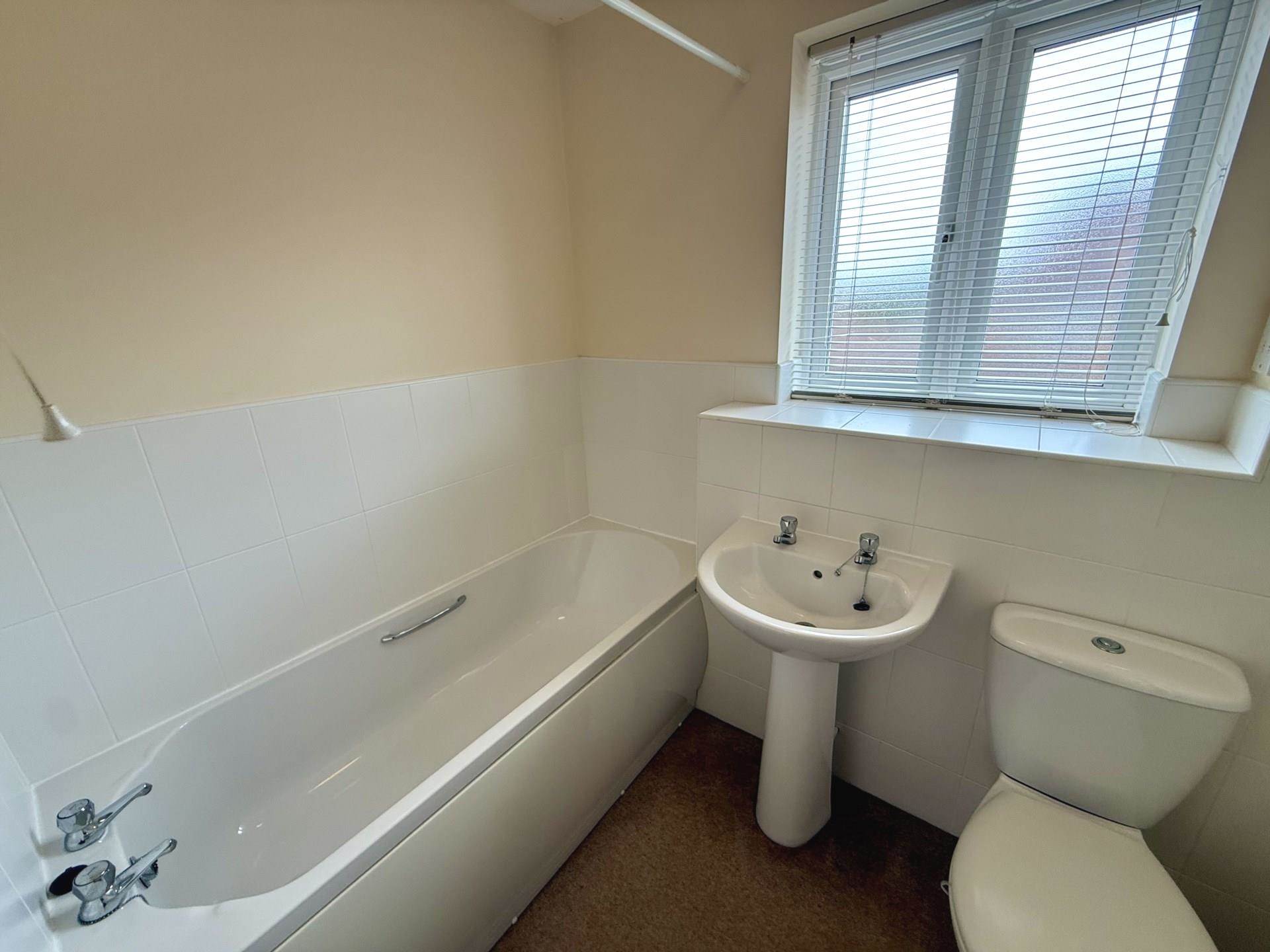 Folkestone Drive, Corby, Image 11