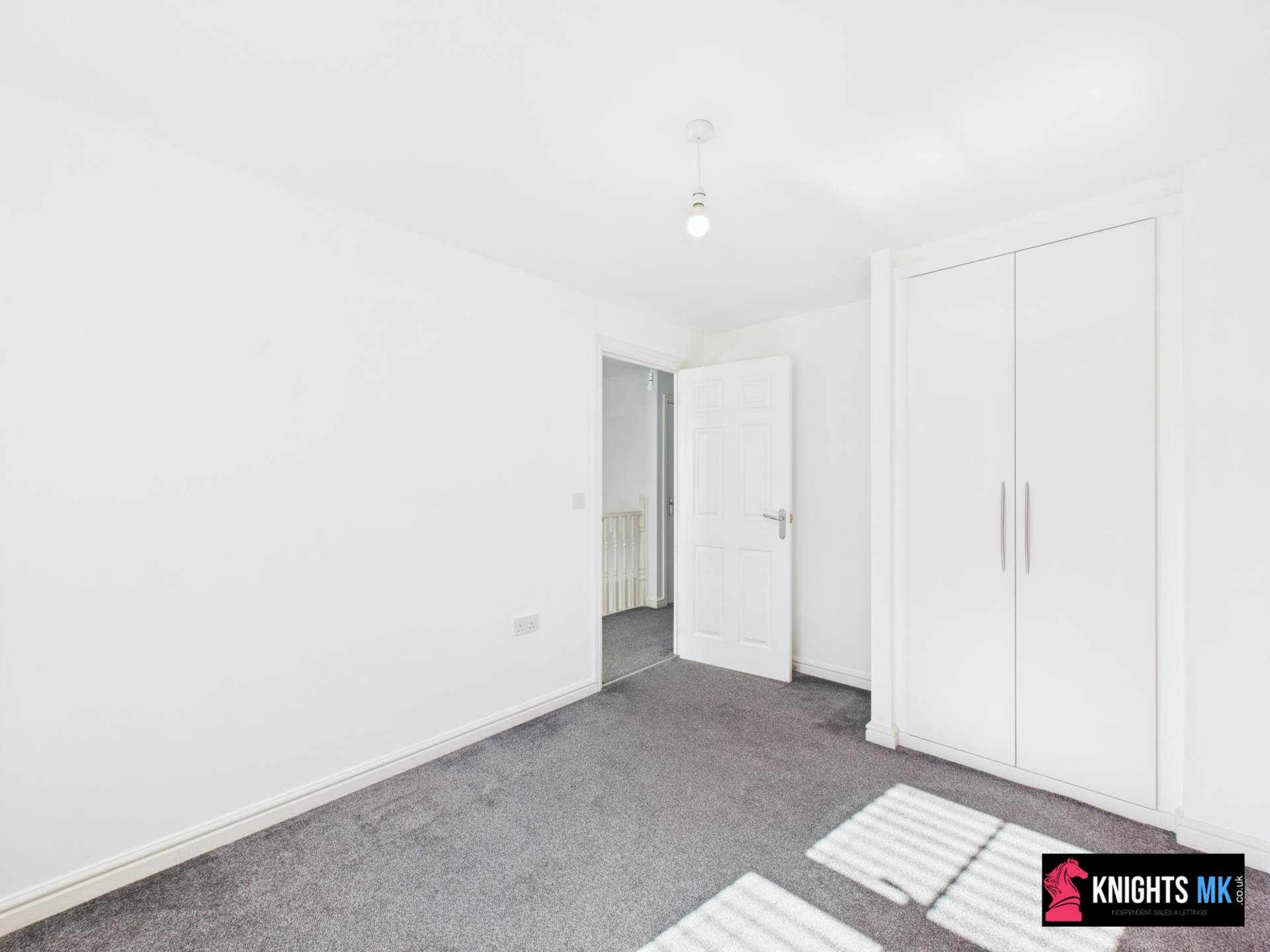 Fieldfare Close, Corby, Image 18