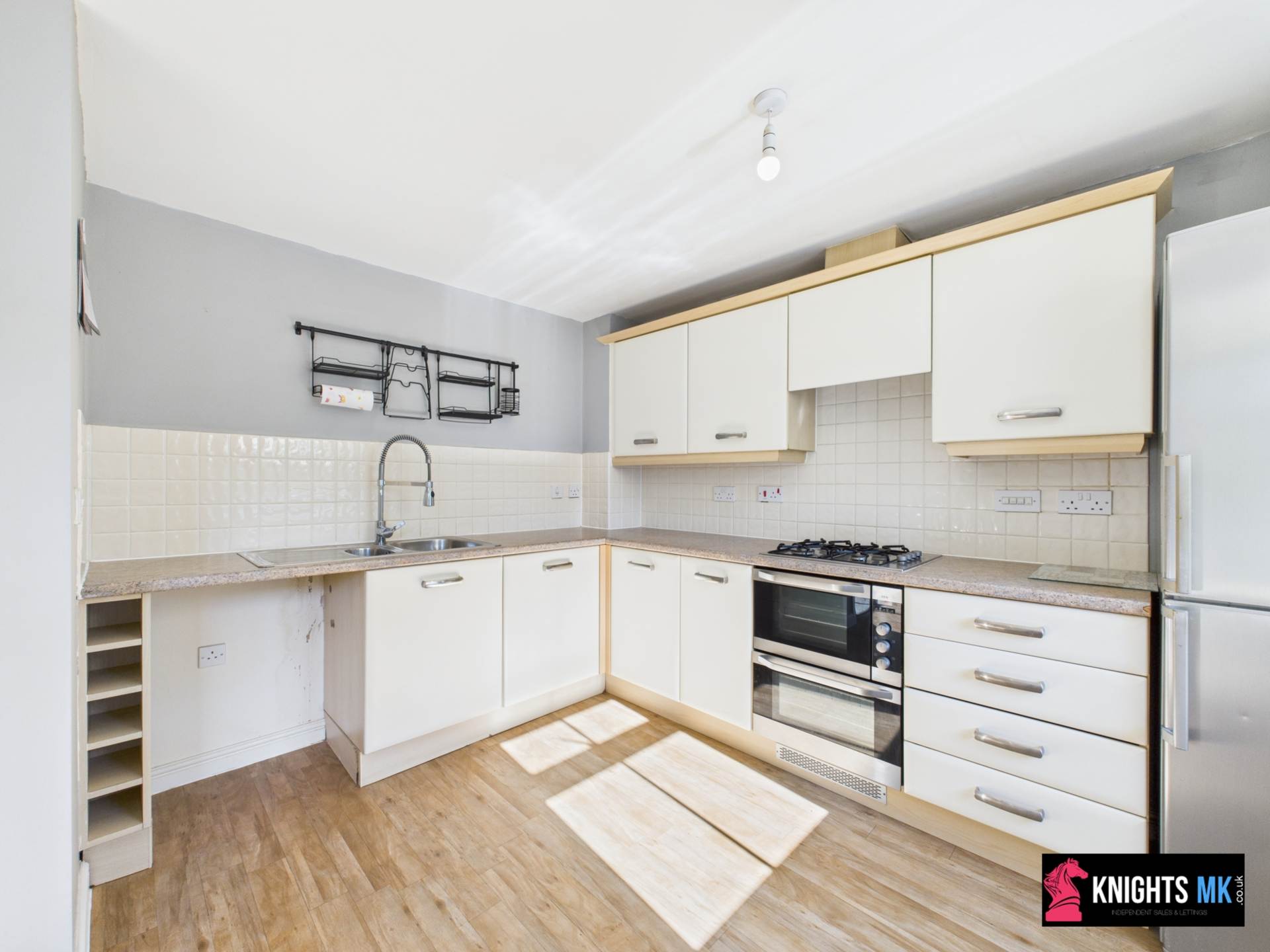 Fieldfare Close, Corby, Image 2