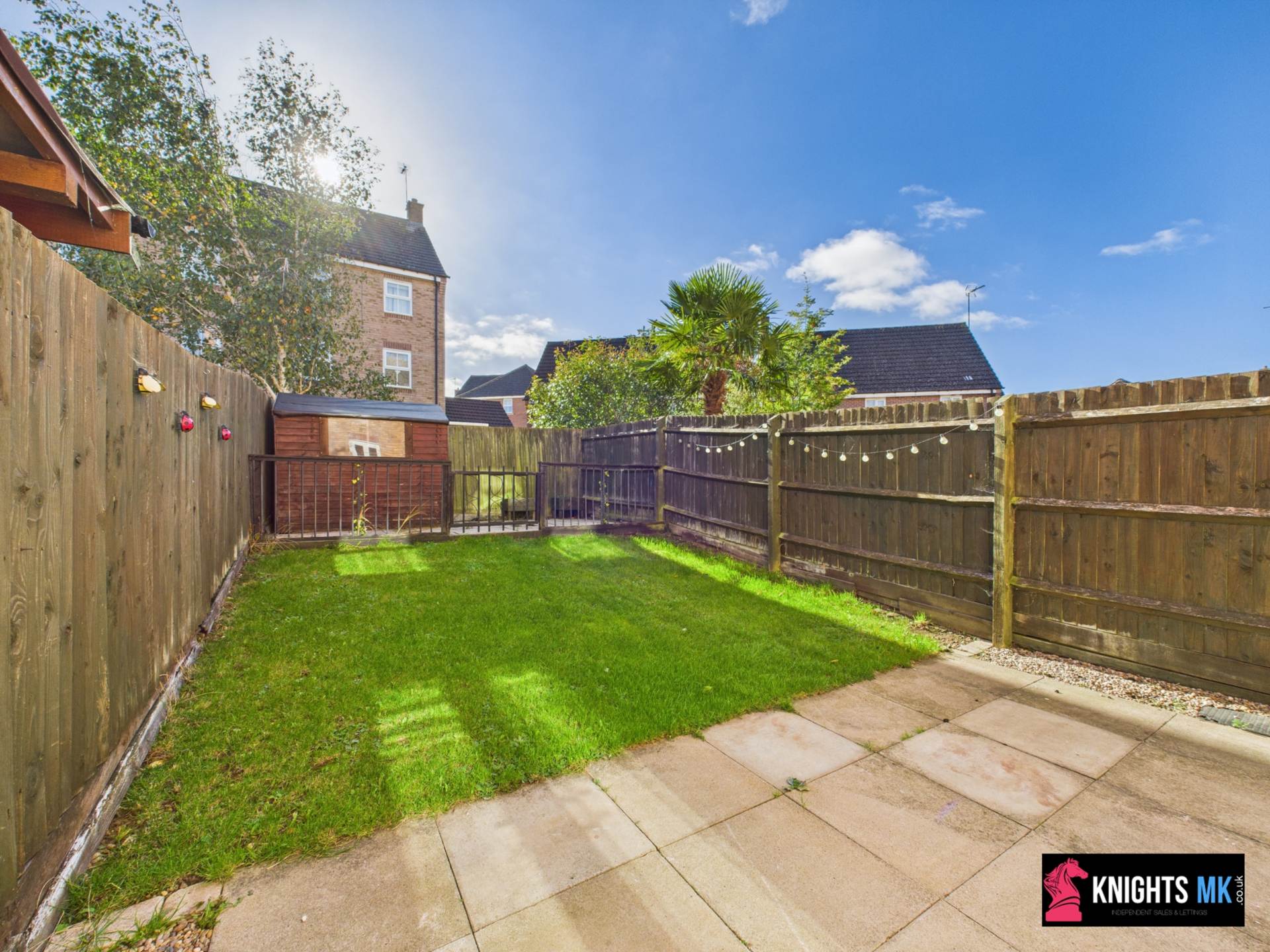 Fieldfare Close, Corby, Image 21