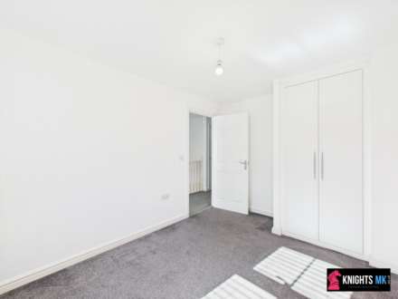 Fieldfare Close, Corby, Image 18