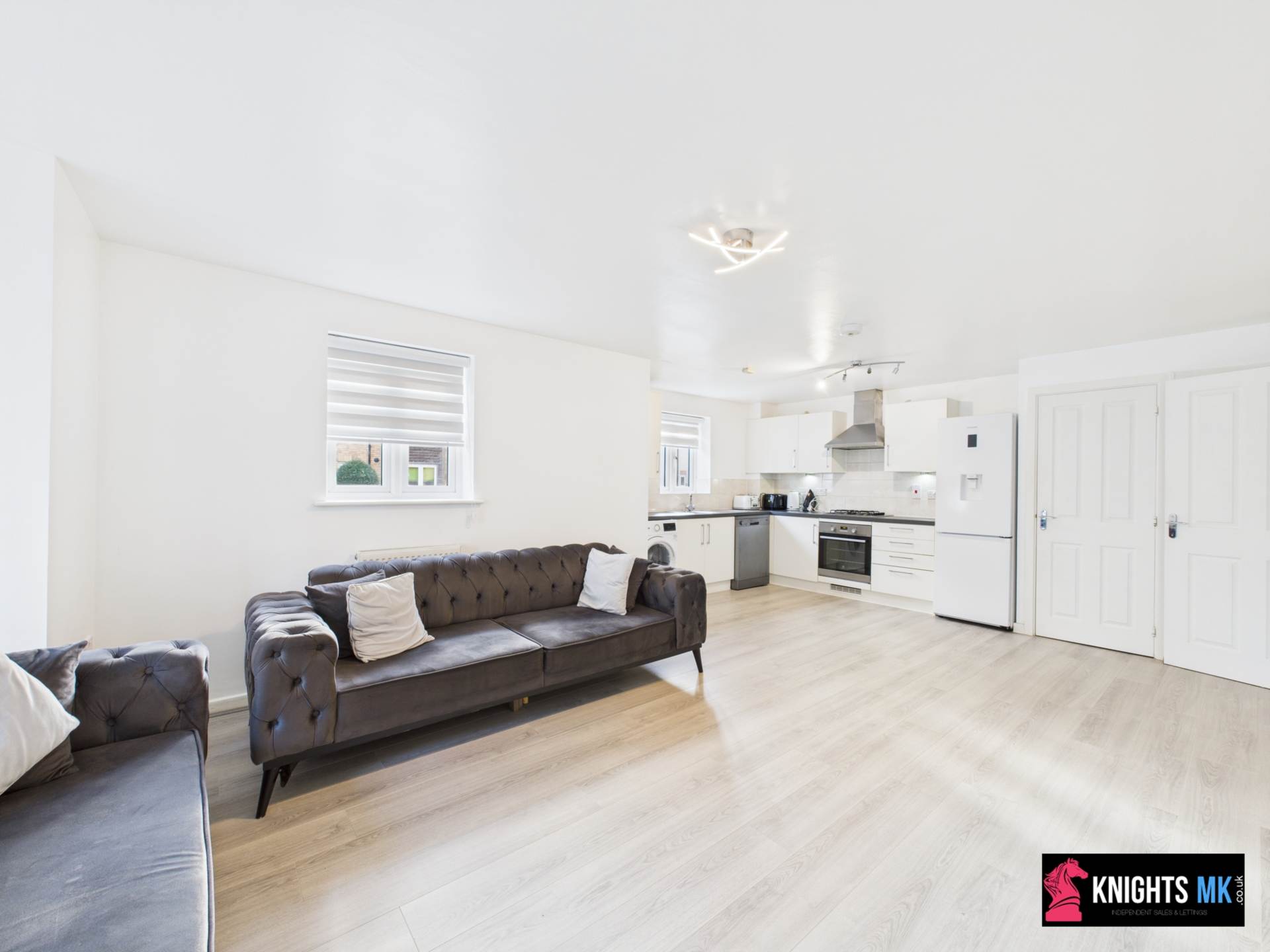 Fonda Meadows, Oxley Park, Image 5