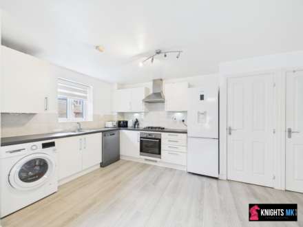 Fonda Meadows, Oxley Park, Image 4