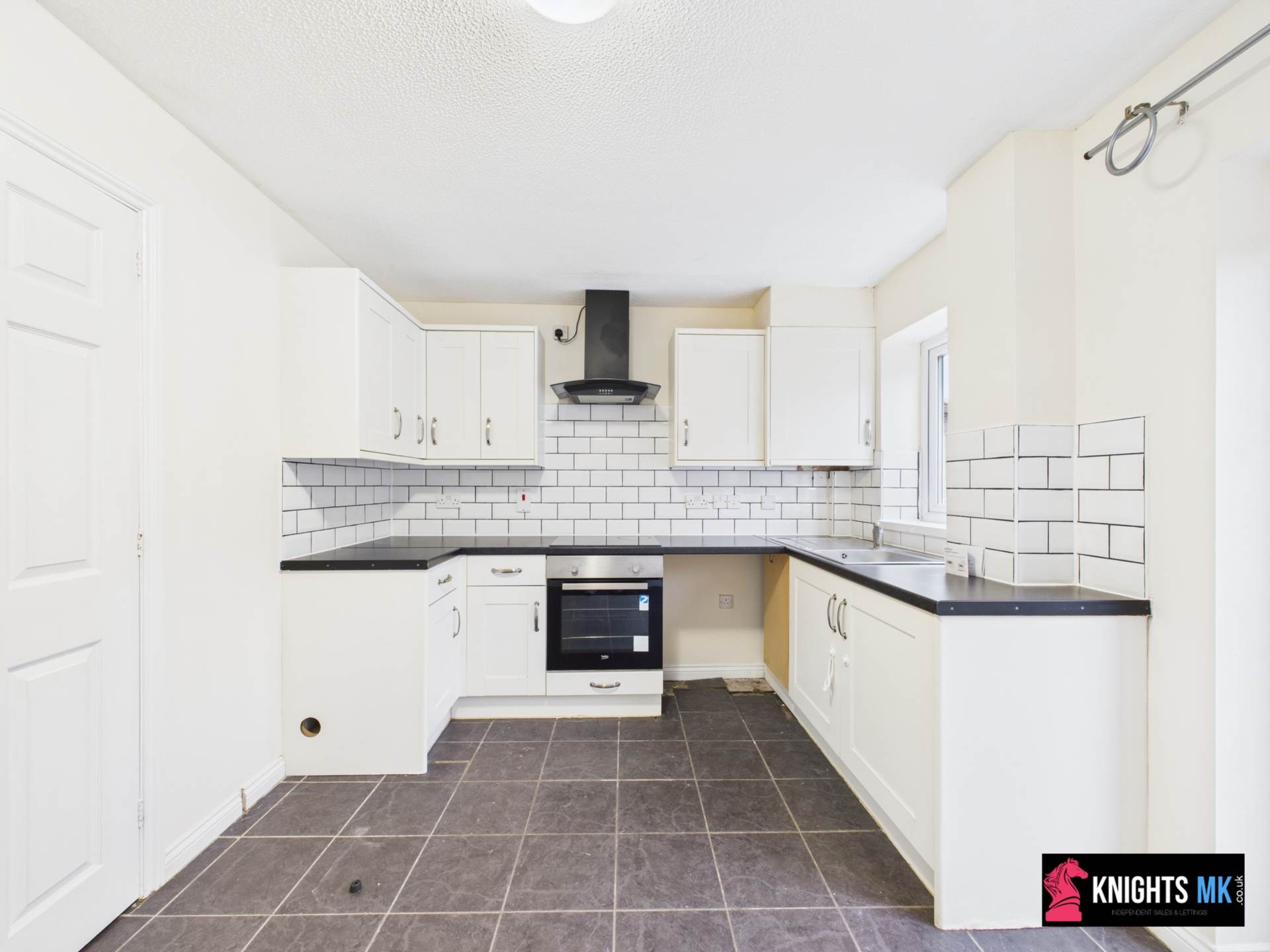 Holyhead Crescent, Tattenhoe, Image 5