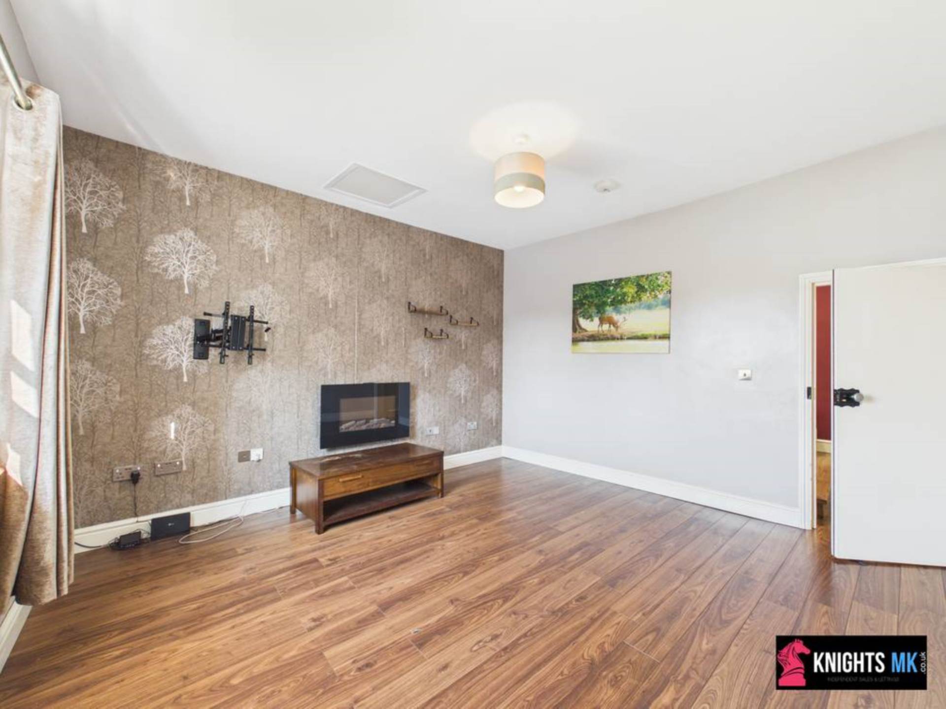 High Street, Winslow, Image 1