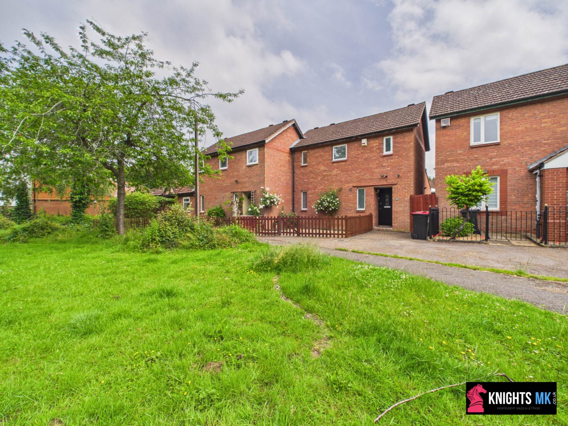 Downland, Two Mile Ash, Image 12