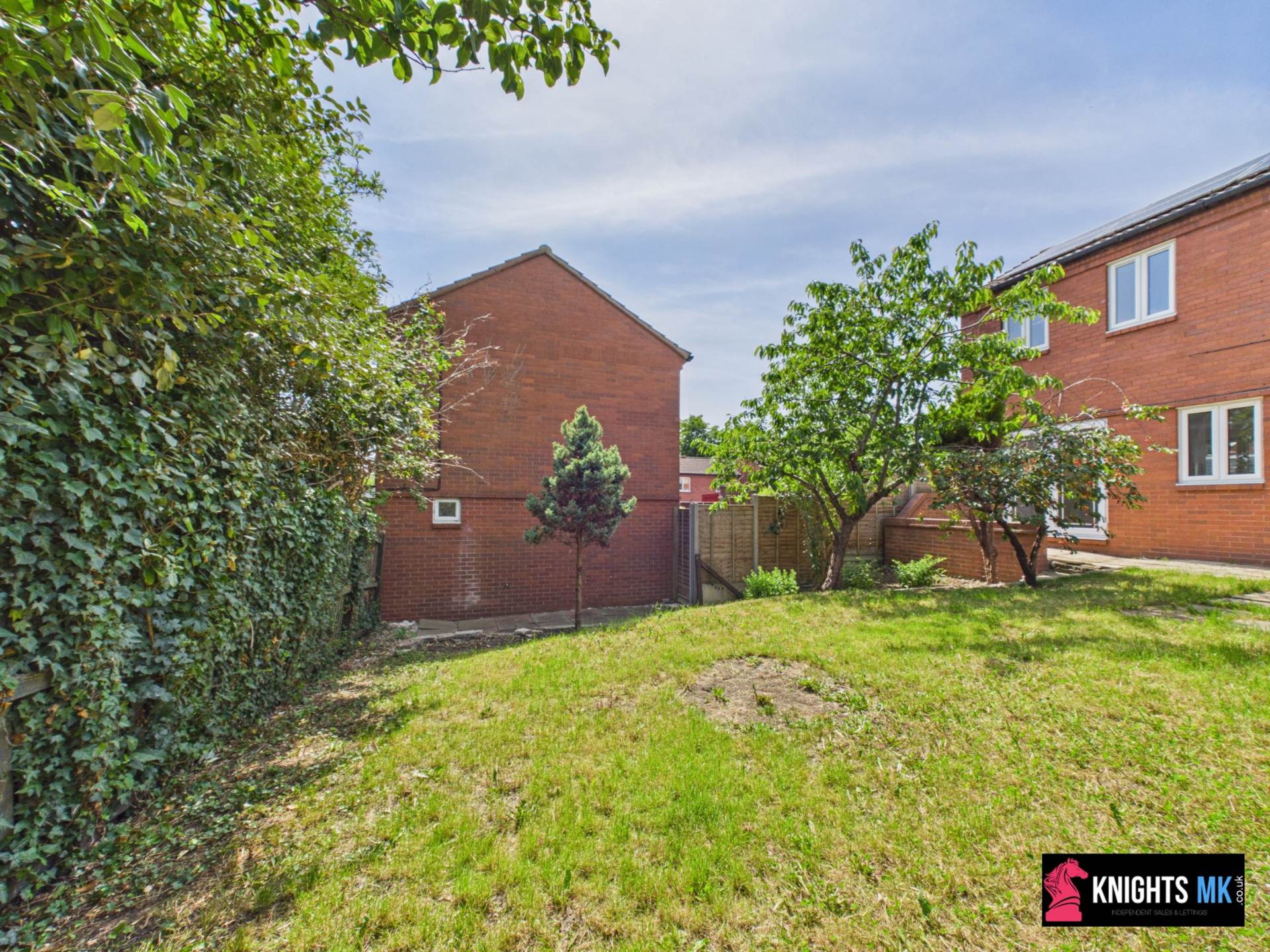 Lamport Court, Great Holm, Image 4