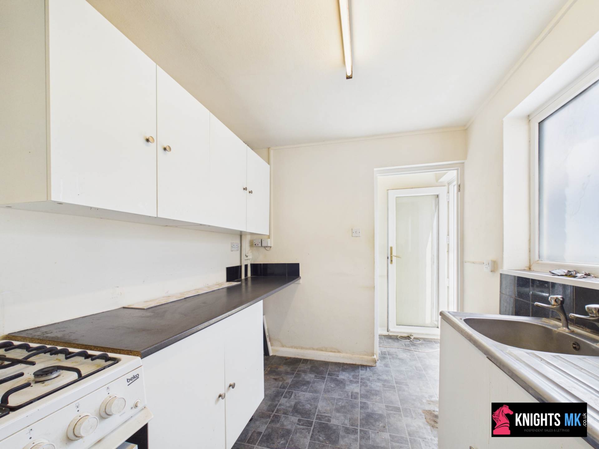 Greenfield Road, Newport Pagnell, Image 5