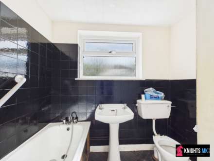 Greenfield Road, Newport Pagnell, Image 2