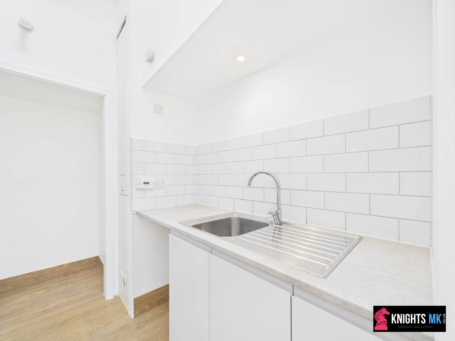 Fulwoods Drive, Leadenhall, Image 7