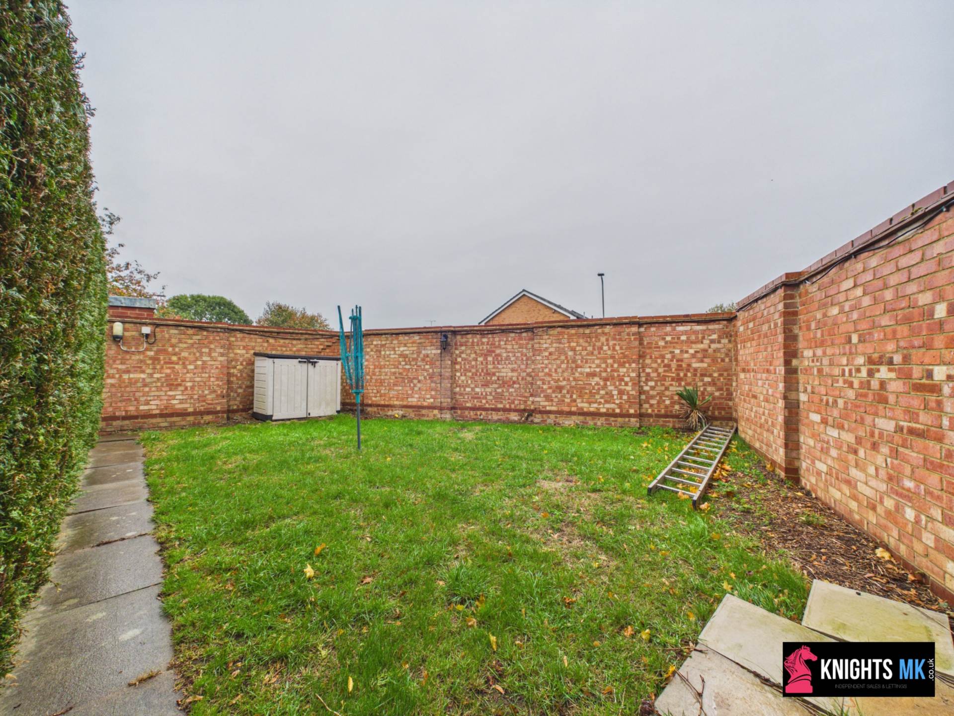 Greenwich Gardens, Newport Pagnell, Image 6