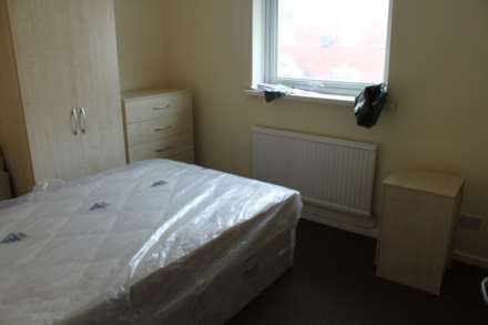 Moira Court, Adamsdown, Image 3