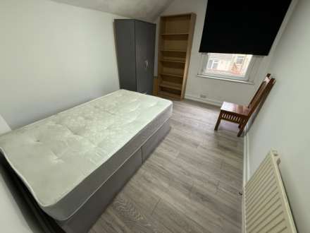 Malefant Street, Cathays, Cardiff, CF24 4QE, Image 10