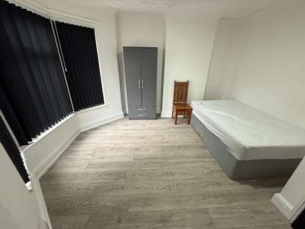 Malefant Street, Cathays, Cardiff, CF24 4QE, Image 13