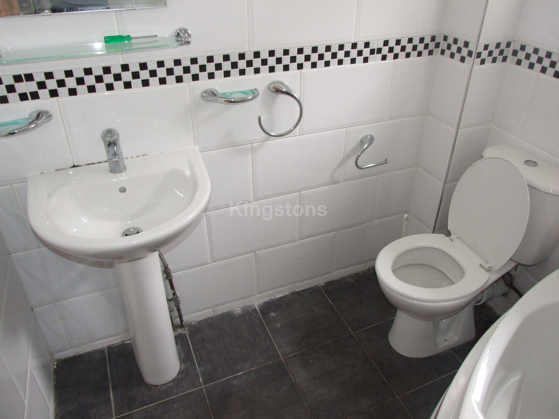Senghenydd Road, Cathays, Cardiff, CF24 4AG, Image 27