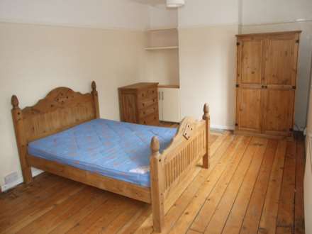 Senghenydd Road, Cathays, Cardiff, CF24 4AG, Image 2
