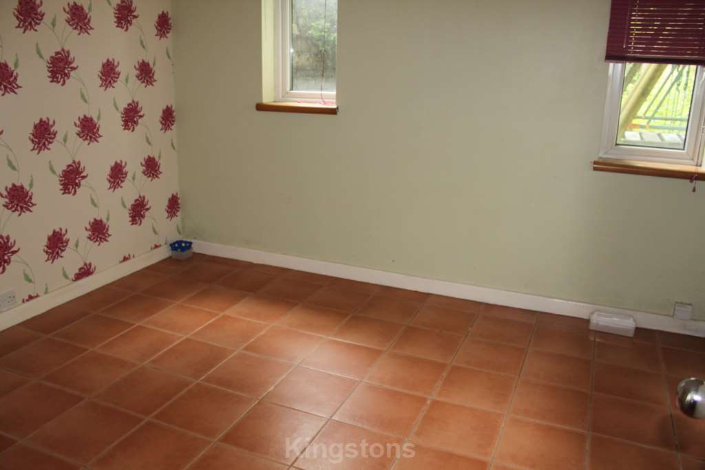 Eastgrove, Roath, CF24 3AE, Image 9