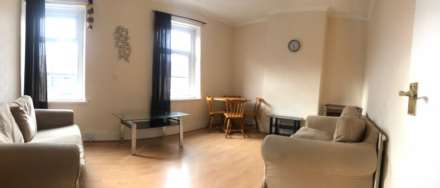 3 Bedroom Flat, Mackintosh Place, Roath, Cardiff, CF24 4RQ