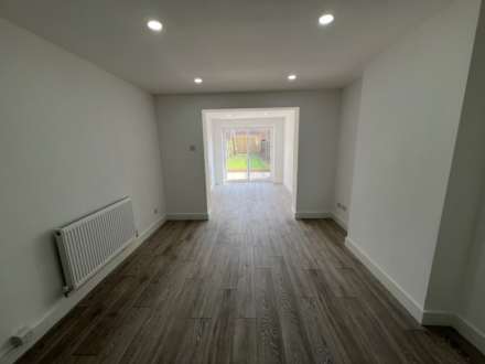 City Gardens, Burges Place, Grangetown, CF11 8BH, Image 9