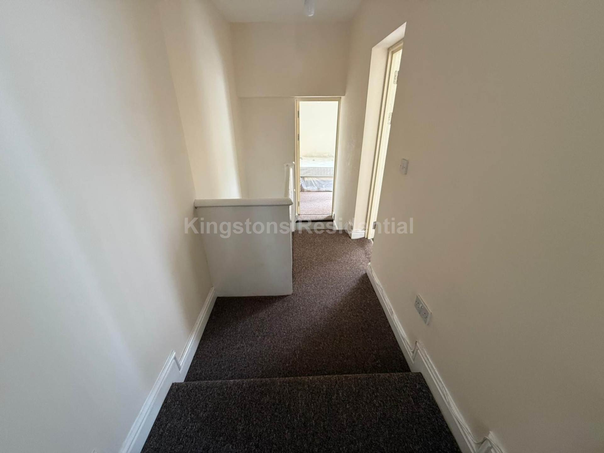 Broadway, adamsdown, CF24 1QE, Image 3