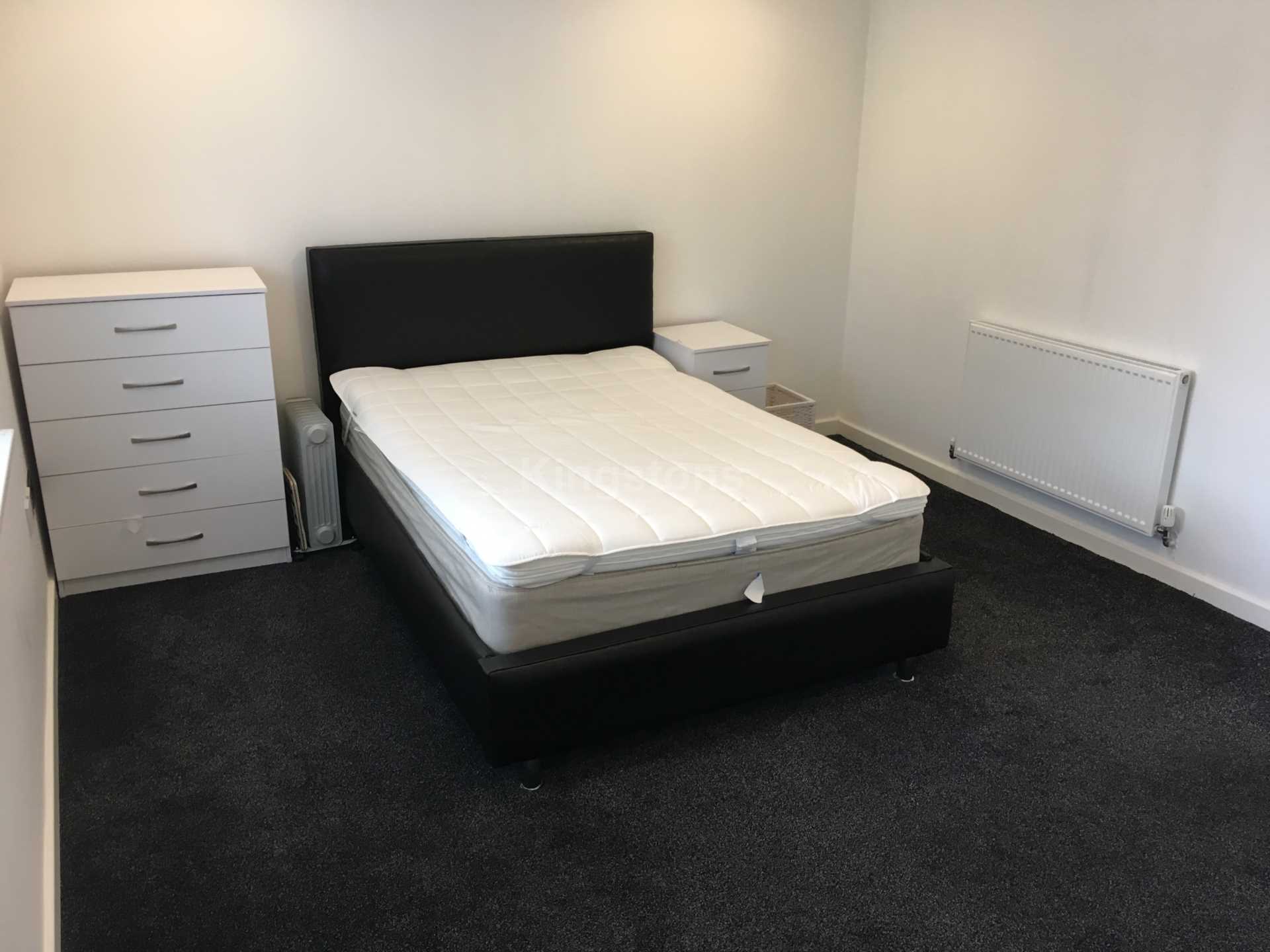 Cathays Terrace, Cathays, CF24 4HS, Image 13