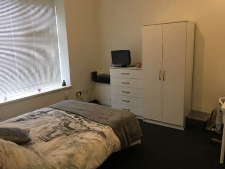 Cathays Terrace, Cathays, CF24 4HS, Image 5