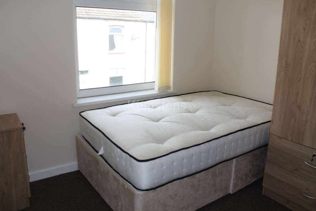 Fitzroy Street, Cathays, CF24 4BL, Image 9