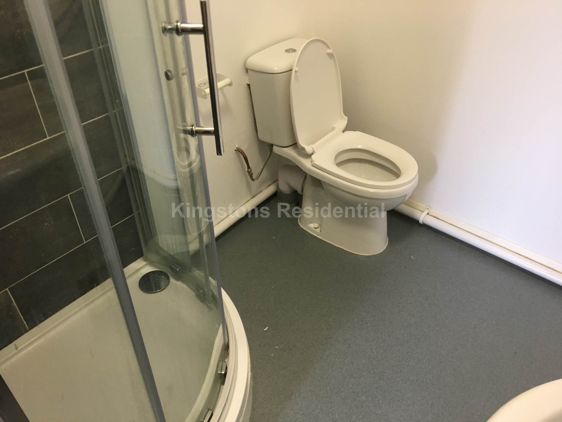 Studio Flat at 7/9 Miskin Street, Cathays, CF24 4AP (Utilities Included), Image 4