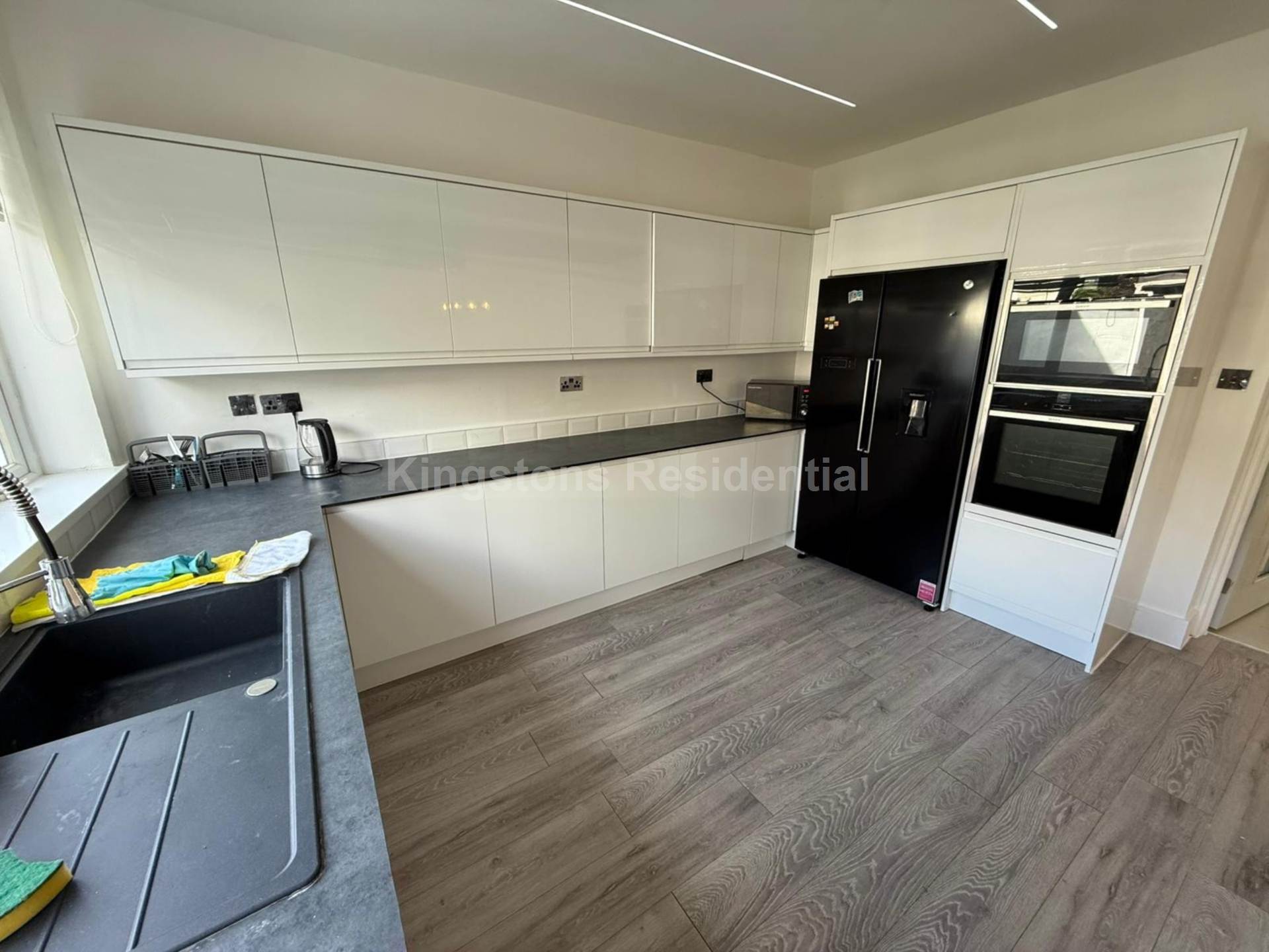 Cyncoed Crescent, Cyncoed, CF23 6SW, Image 13