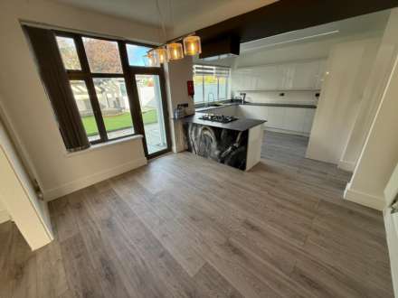 Cyncoed Crescent, Cyncoed, CF23 6SW