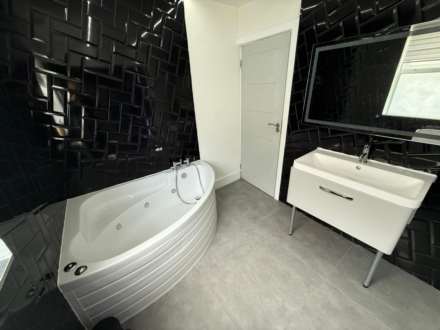 Cyncoed Crescent, Cyncoed, CF23 6SW, Image 7