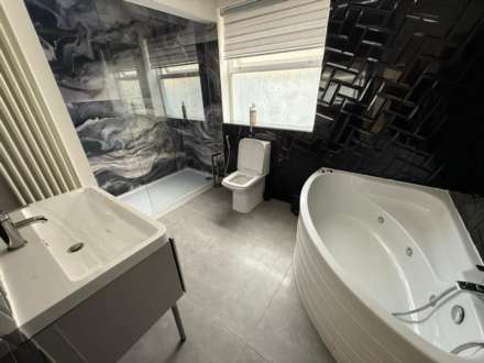 Cyncoed Crescent, Cyncoed, CF23 6SW, Image 9