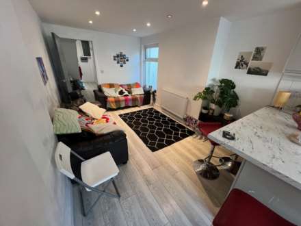 Coburn Street, Cathays, Cardiff, Image 3