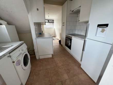 Stow Hill, Pontypridd, CF37 1RZ, Image 6