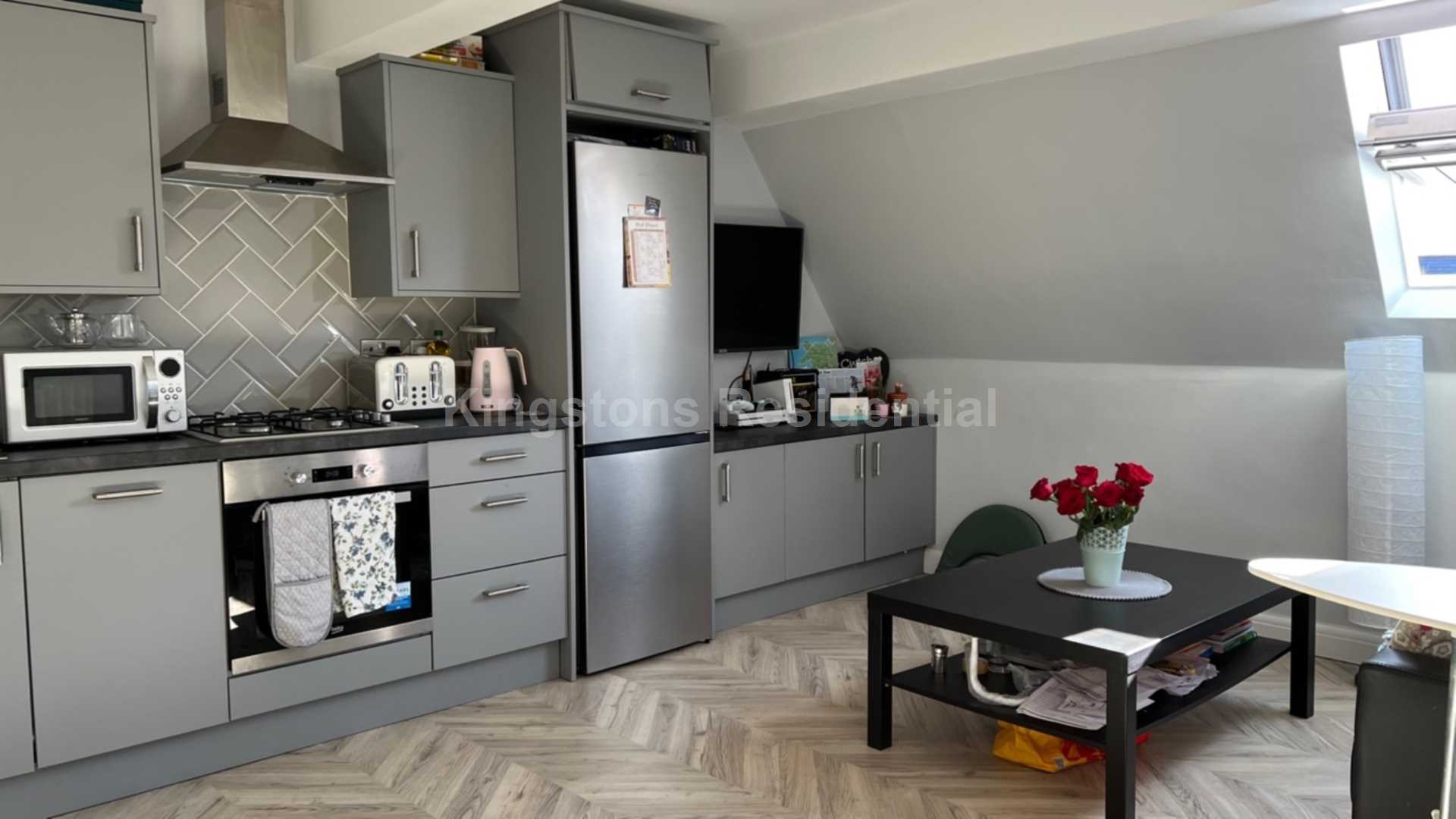 City Road, Cardiff, CF24 3JH, Image 1