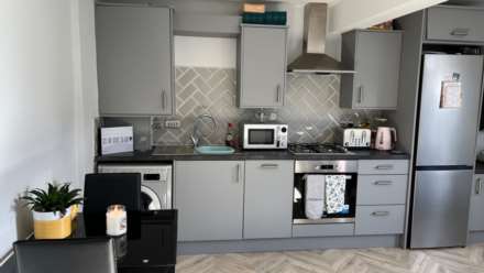 City Road, Cardiff, CF24 3JH, Image 2