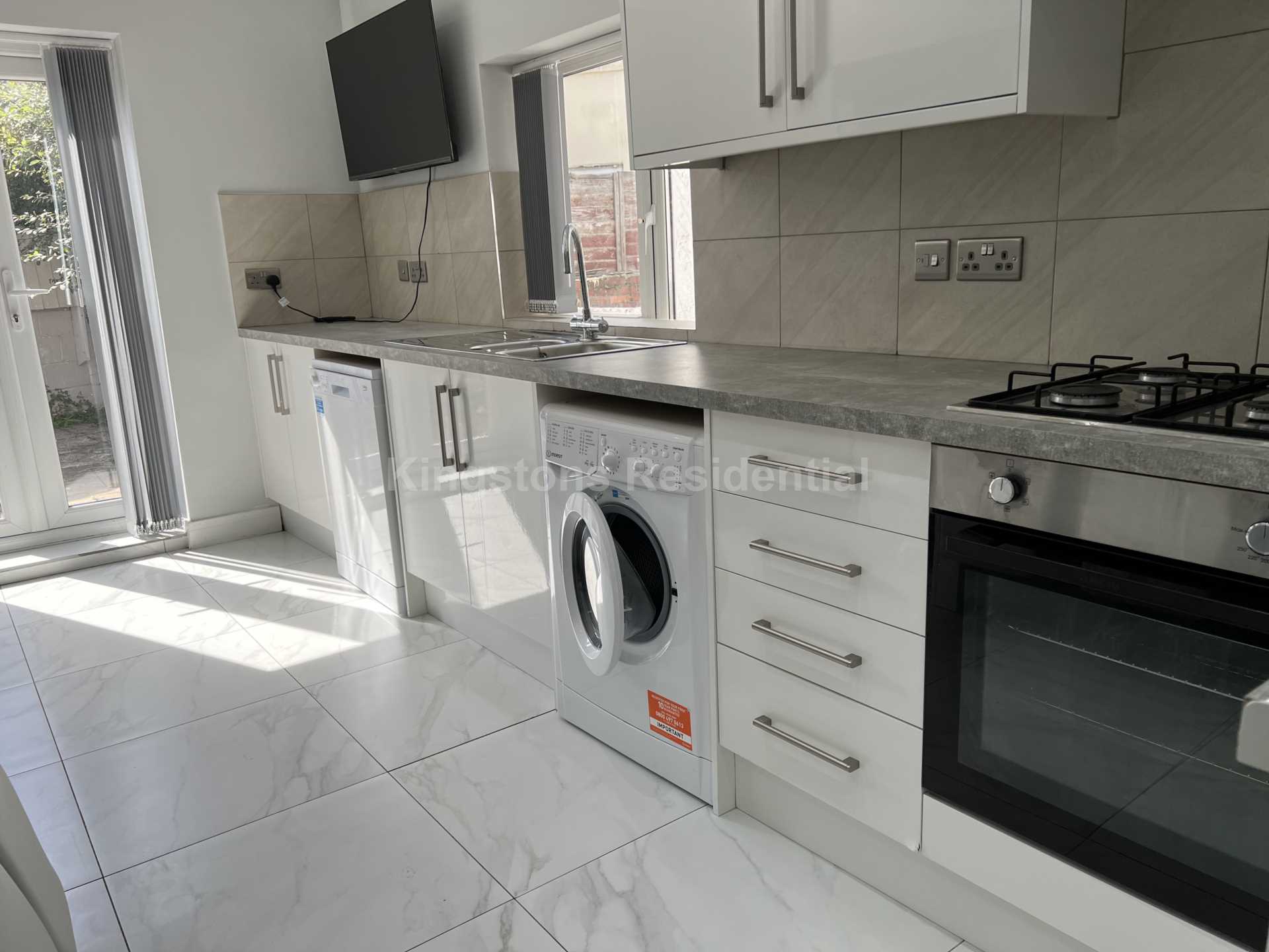 Treherbert Street, Cardiff, CF24 4JN, Image 2