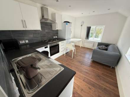 Woodville Road, Cardiff, CF24 4EB, Image 4