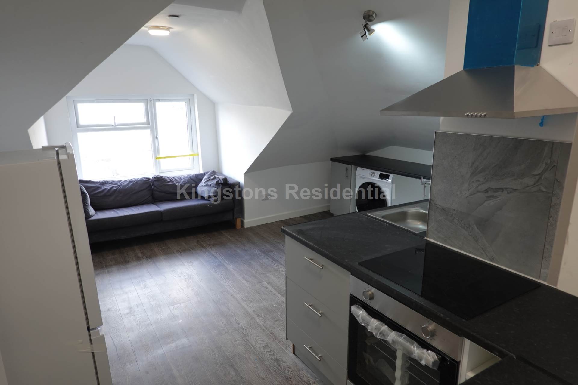 Miskin Street, Cathays, CF24 4AP, Image 2