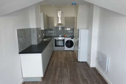 Miskin Street, Cathays, CF24 4AP, Image 1
