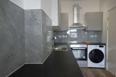 Miskin Street, Cathays, CF24 4AP, Image 2