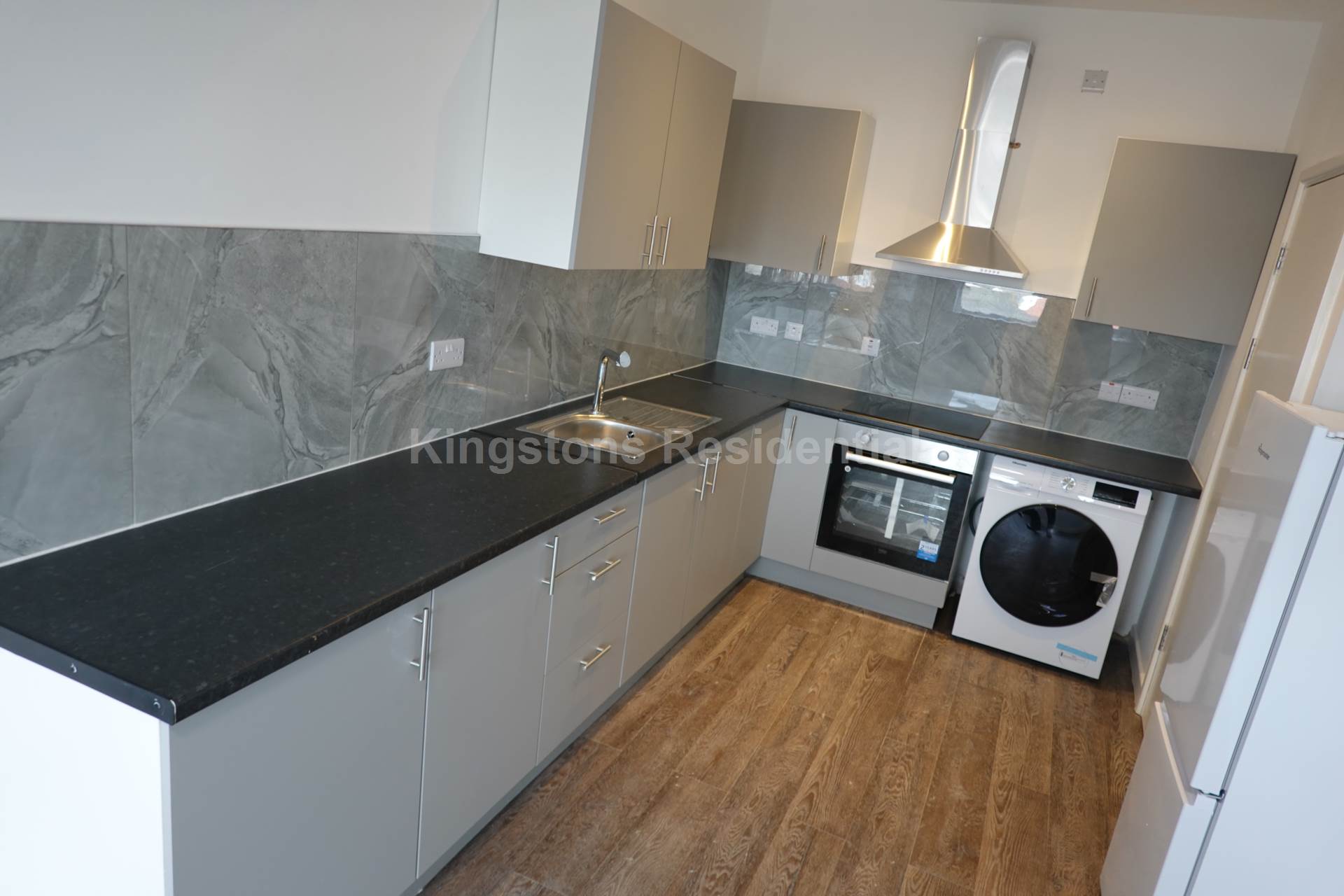 Miskin Street, Cathays, CF24 4AP, Image 1