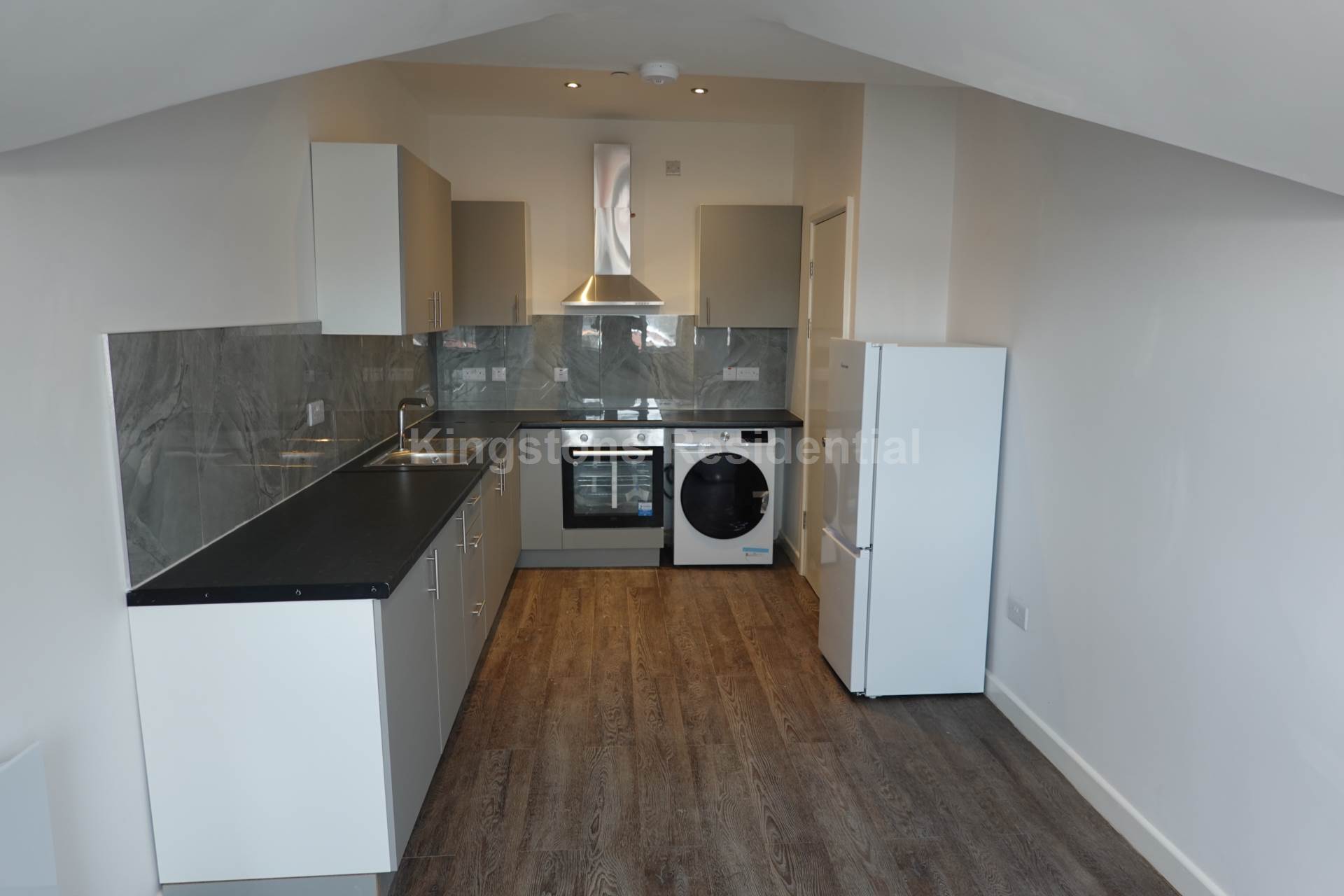 Miskin Street, Cathays, CF24 4AP, Image 2